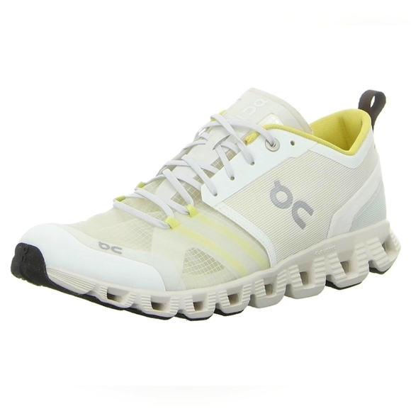 On Running Shoes - Women's On Running X Shift Size 11